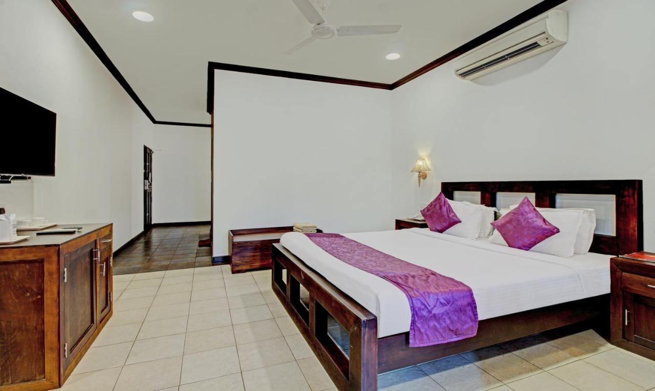 Treebo Premium Travancore Palace Cherthala Alappuzha Exterior foto
