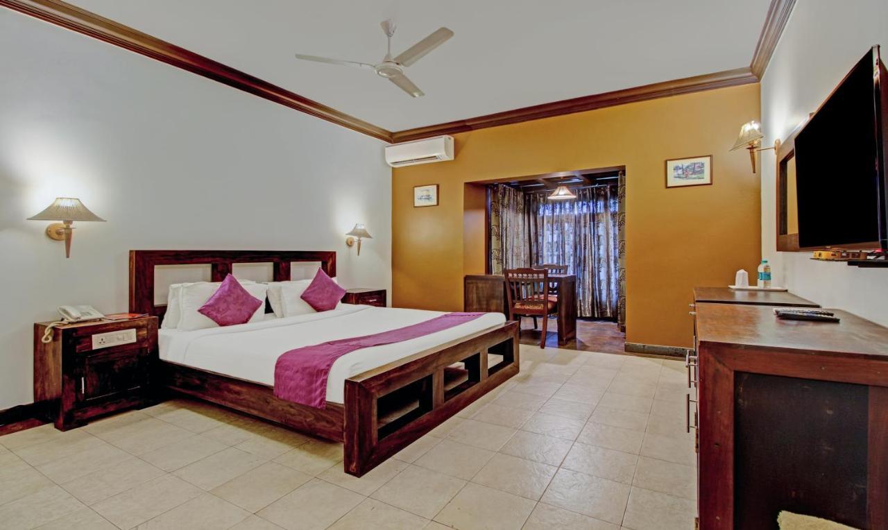 Treebo Premium Travancore Palace Cherthala Alappuzha Exterior foto